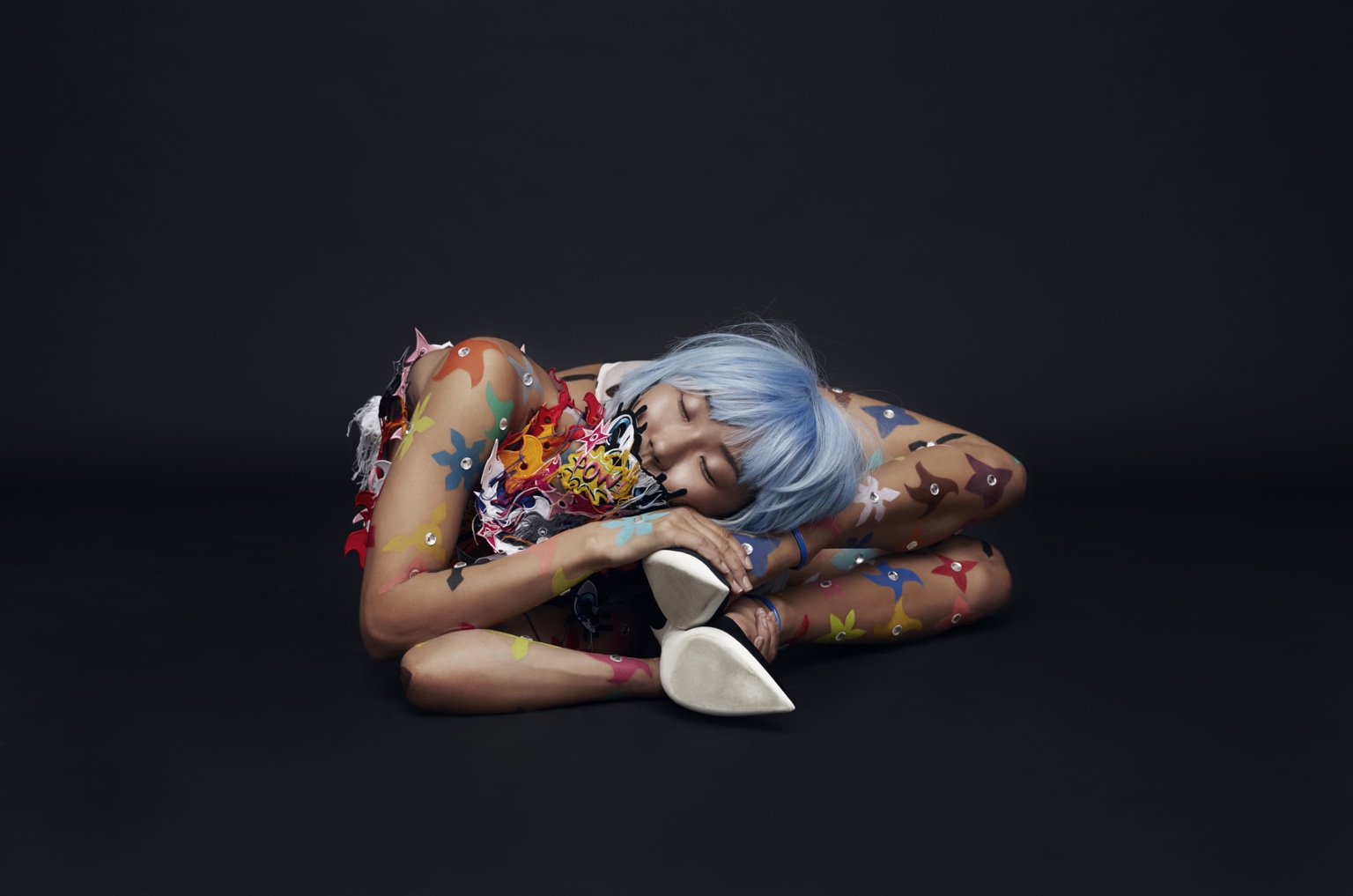 Ulzii demonstrating an advanced contortion position